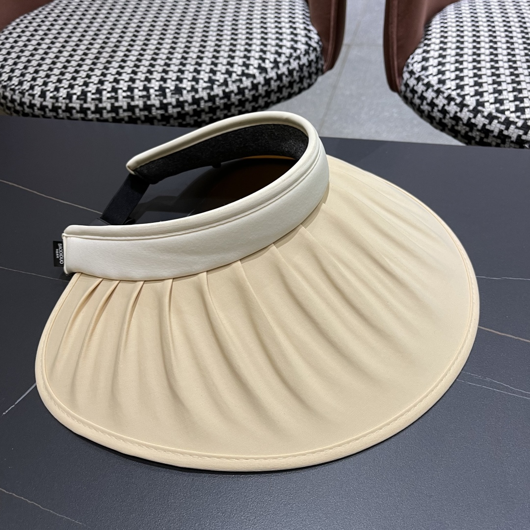  巴宝莉 2025新款帽子女款夏季遮阳防晒帽户外防紫外
线大檐百搭空顶防晒帽