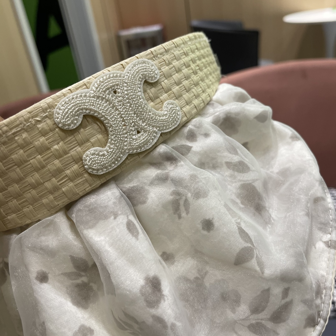  赛琳 夏季新款女花朵出游可收纳发箍贝壳帽空顶防晒
帽百搭遮阳帽沙滩帽