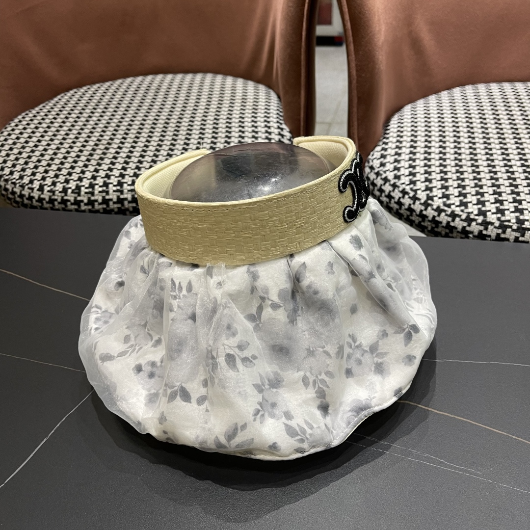  赛琳 夏季新款女花朵出游可收纳发箍贝壳帽空顶防晒
帽百搭遮阳帽沙滩帽