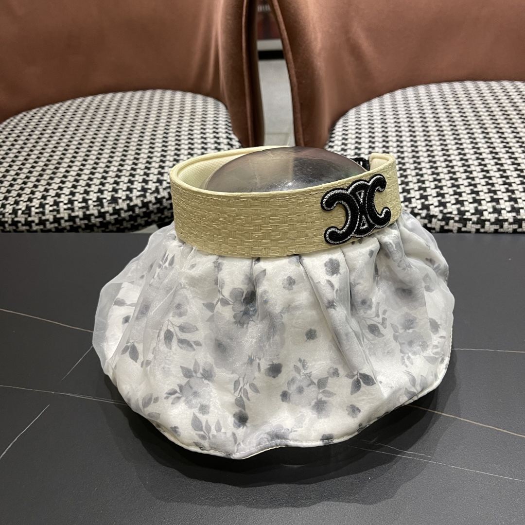  赛琳 夏季新款女花朵出游可收纳发箍贝壳帽空顶防晒
帽百搭遮阳帽沙滩帽