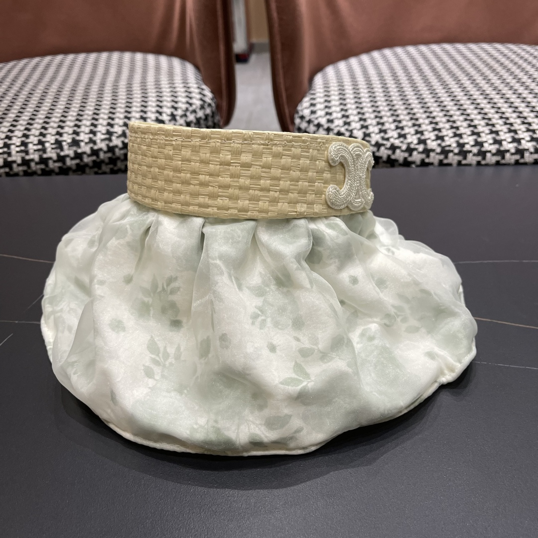  赛琳 夏季新款女花朵出游可收纳发箍贝壳帽空顶防晒
帽百搭遮阳帽沙滩帽