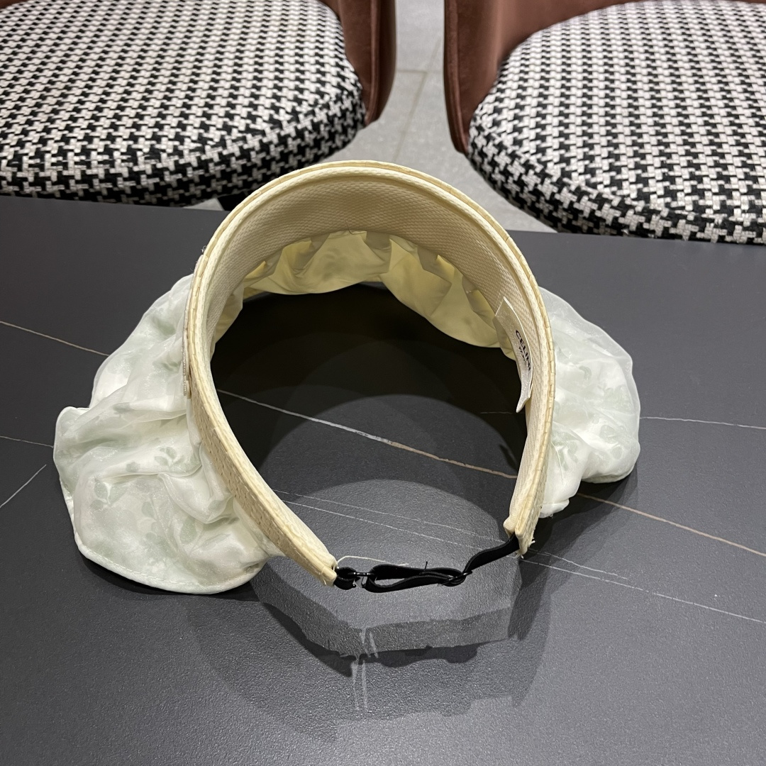  赛琳 夏季新款女花朵出游可收纳发箍贝壳帽空顶防晒
帽百搭遮阳帽沙滩帽