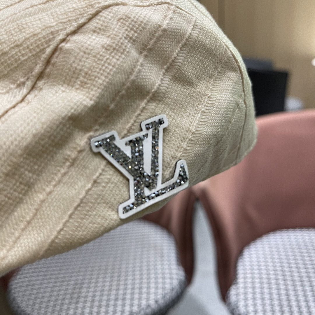  Lv路易威登 博主同款前进帽女夏透气复古ins韩版英伦
贝雷帽米色反戴鸭舌帽男