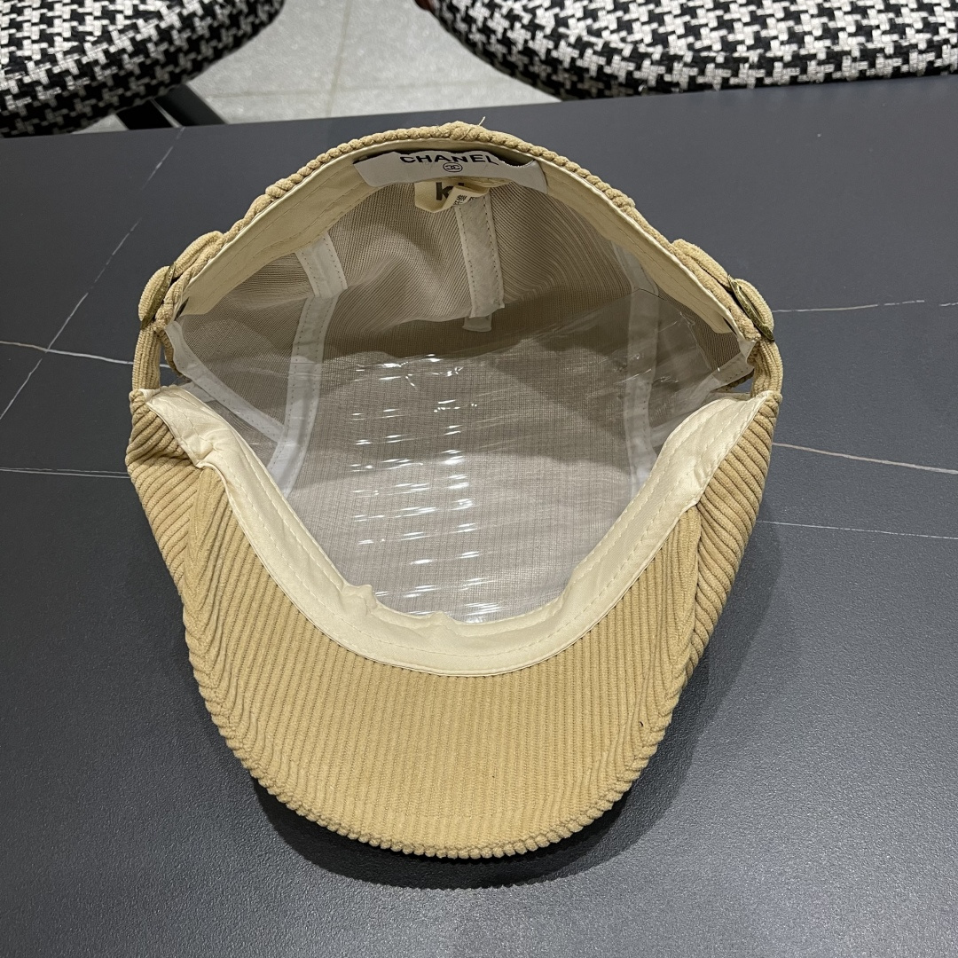  香奈儿 2025 新款豹纹前进帽子女生经典复古鸭舌帽甜
酷辣妺个性蓓蕾帽