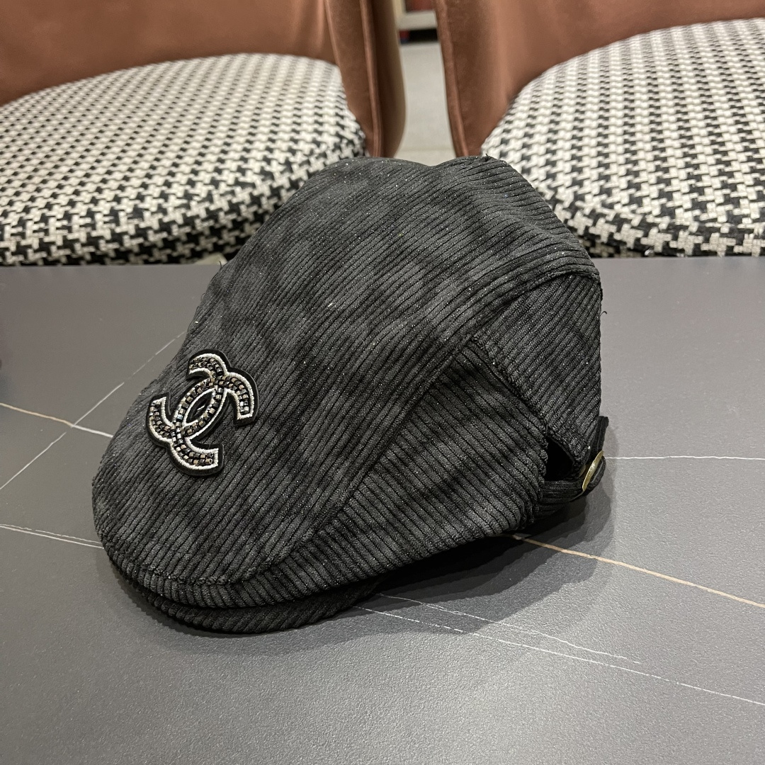  香奈儿 2025 新款豹纹前进帽子女生经典复古鸭舌帽甜
酷辣妺个性蓓蕾帽