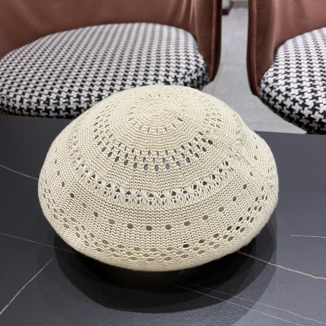  普拉达 纯色镂空薄款贝雷帽女2025新款夏季文艺百搭画家帽时尚八角帽