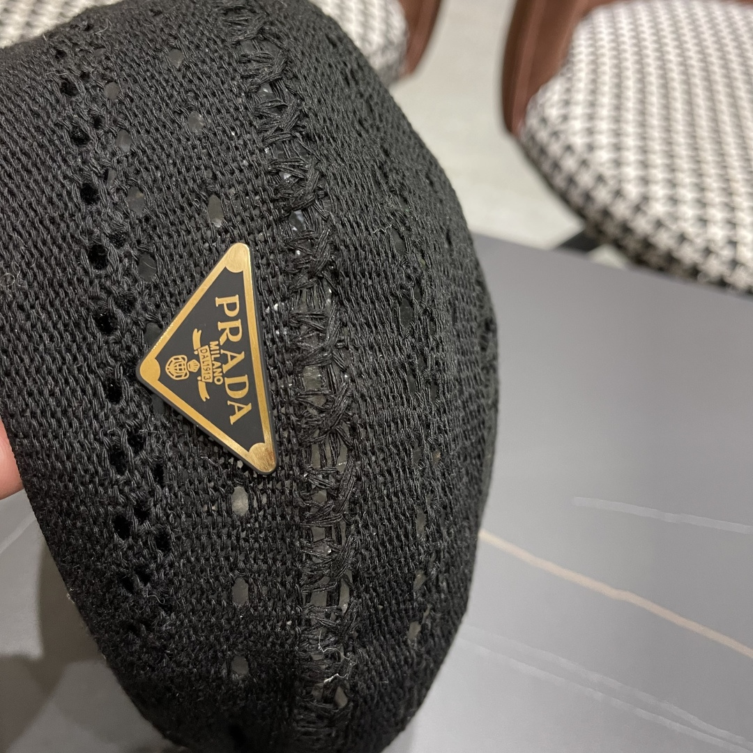  普拉达 纯色镂空薄款贝雷帽女2025新款夏季文艺百搭画家帽时尚八角帽