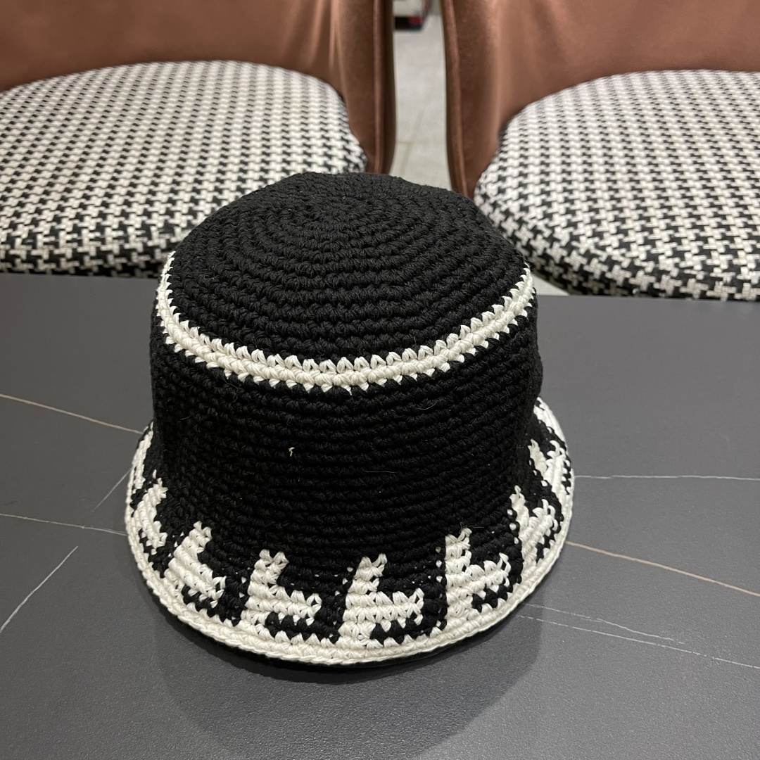  芬迪 春秋韩版手工编织小众绣花盆帽薄款气质出街显
脸小渔夫帽毛线帽潮