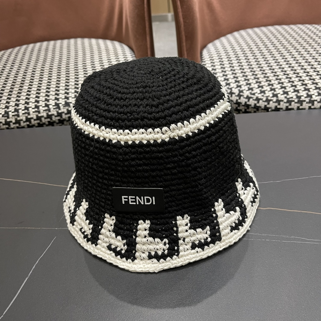  芬迪 春秋韩版手工编织小众绣花盆帽薄款气质出街显
脸小渔夫帽毛线帽潮