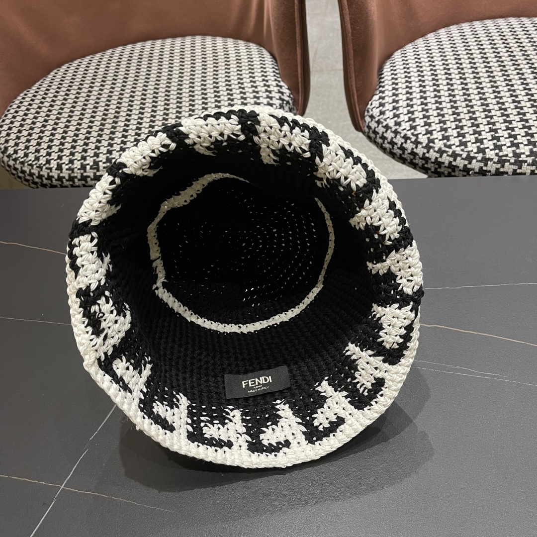  芬迪 春秋韩版手工编织小众绣花盆帽薄款气质出街显
脸小渔夫帽毛线帽潮