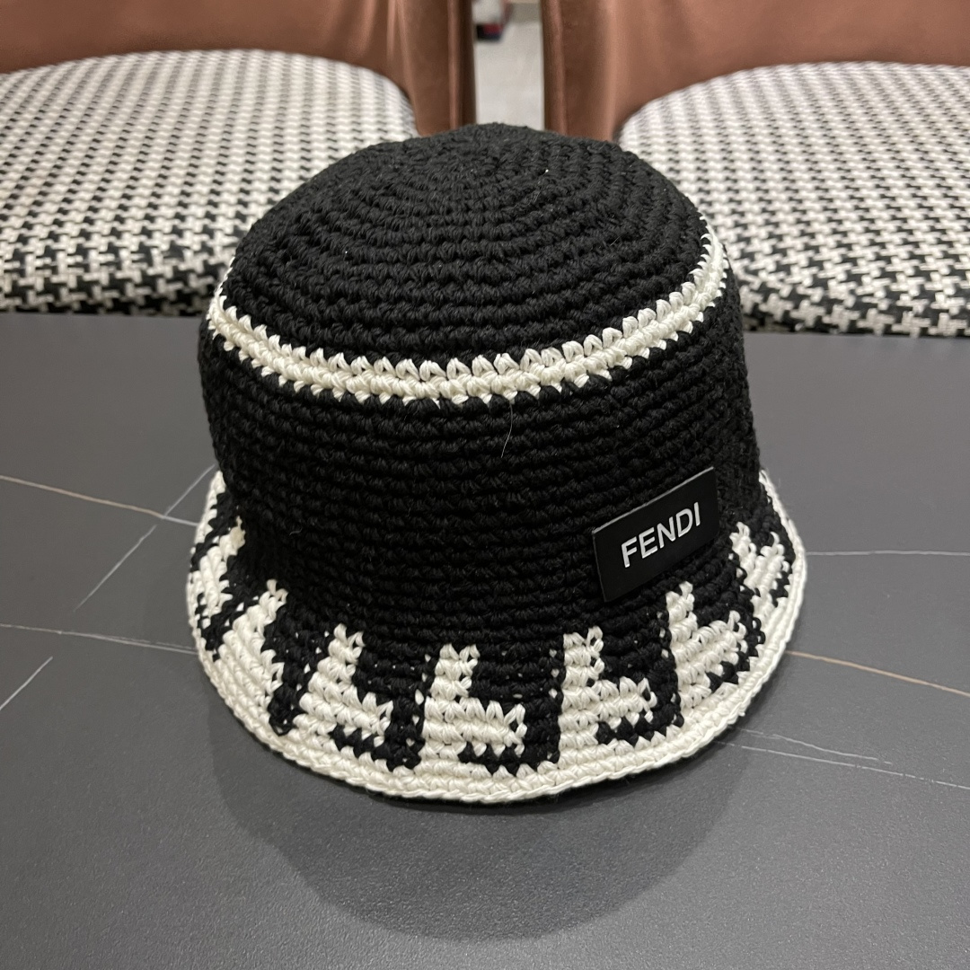  芬迪 春秋韩版手工编织小众绣花盆帽薄款气质出街显
脸小渔夫帽毛线帽潮