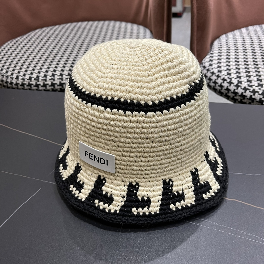  芬迪 春秋韩版手工编织小众绣花盆帽薄款气质出街显
脸小渔夫帽毛线帽潮