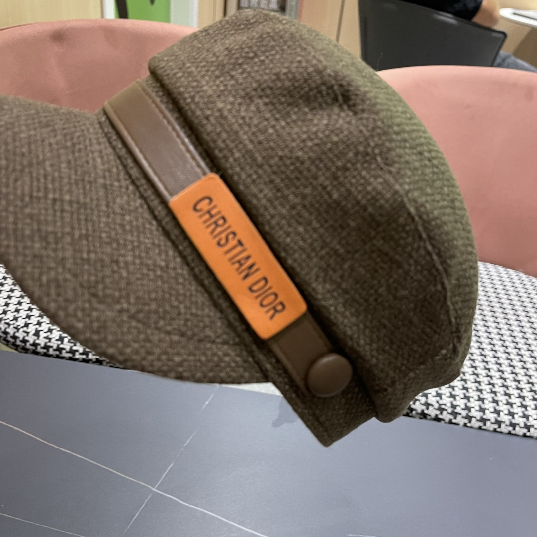  迪奥 韩版贝雷帽女早春新款高级感百搭品脸小八角帽报童画家帽子