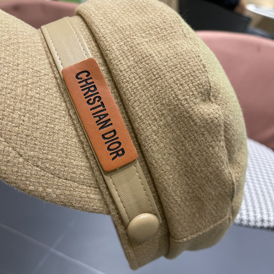  迪奥 韩版贝雷帽女早春新款高级感百搭品脸小八角帽报童画家帽子