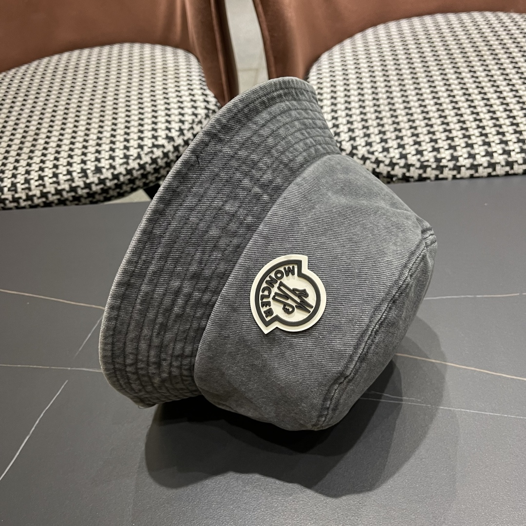  Moncler蒙口做旧复古洗水2025新款秋款渔夫帽，经典流行款，质量超赞，