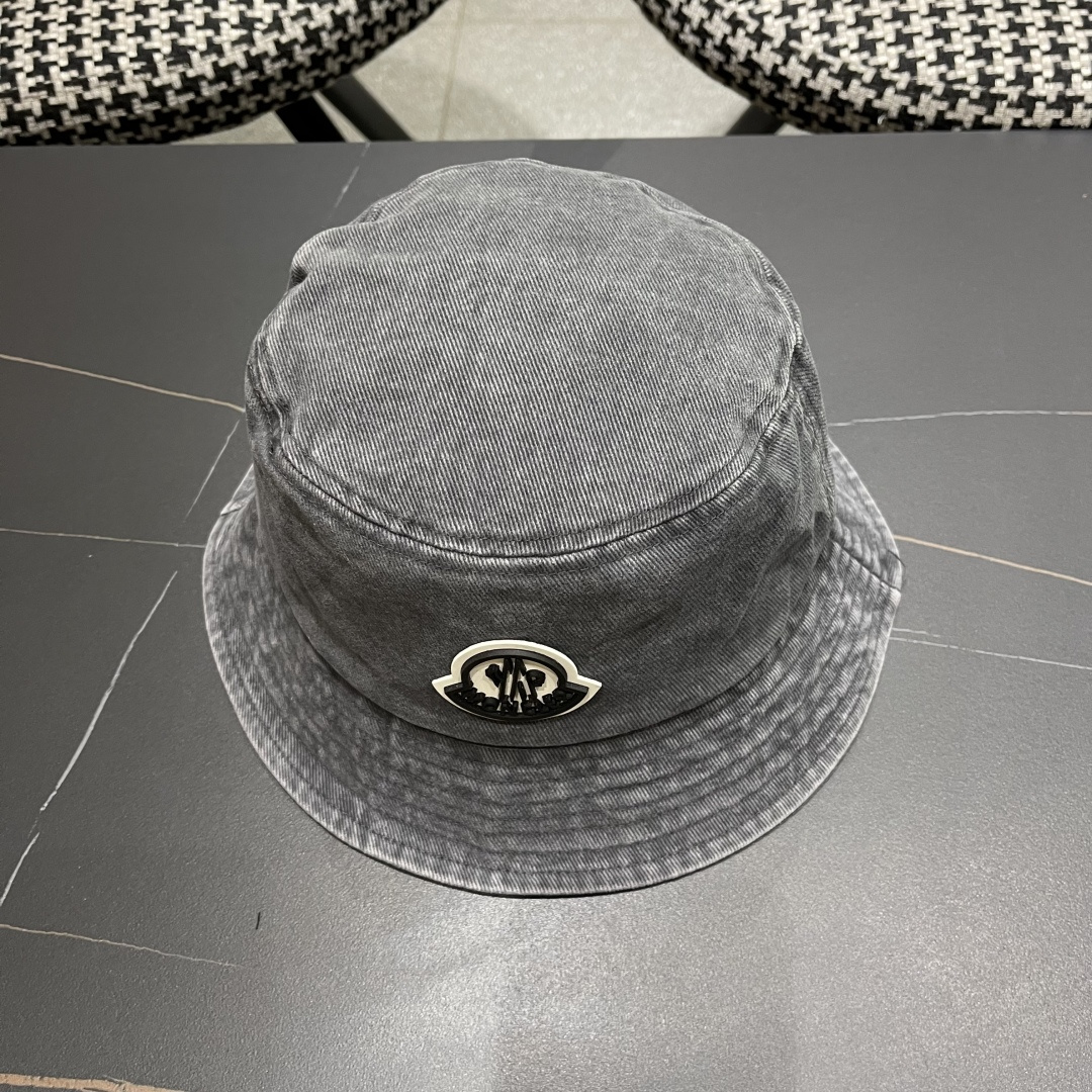  Moncler蒙口做旧复古洗水2025新款秋款渔夫帽，经典流行款，质量超赞，