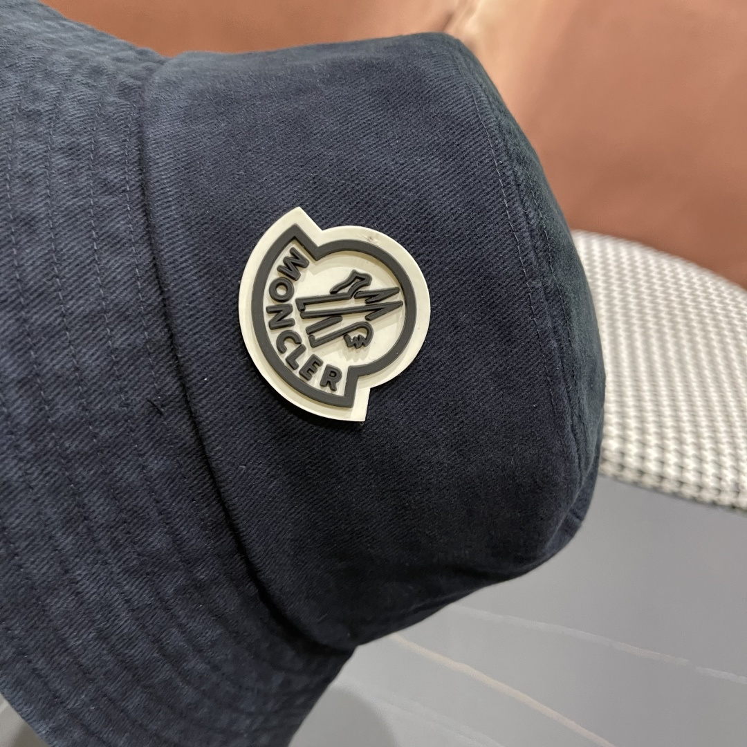  Moncler蒙口做旧复古洗水2025新款秋款渔夫帽，经典流行款，质量超赞，