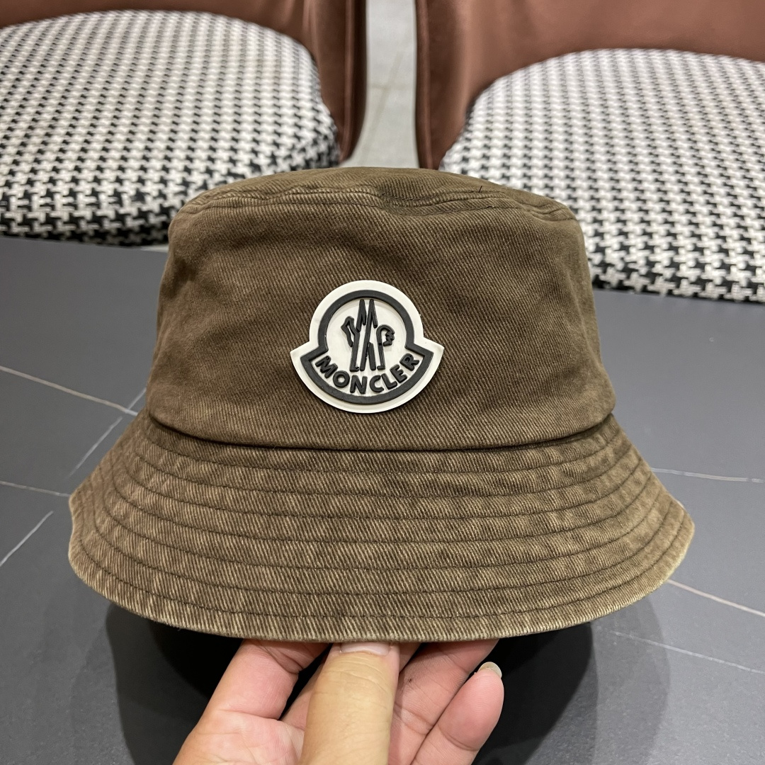  Moncler蒙口做旧复古洗水2025新款秋款渔夫帽，经典流行款，质量超赞，