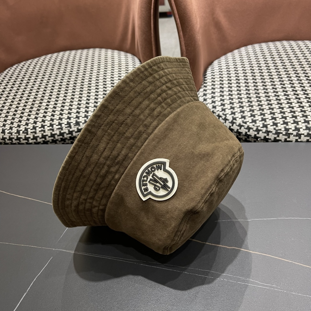  Moncler蒙口做旧复古洗水2025新款秋款渔夫帽，经典流行款，质量超赞，