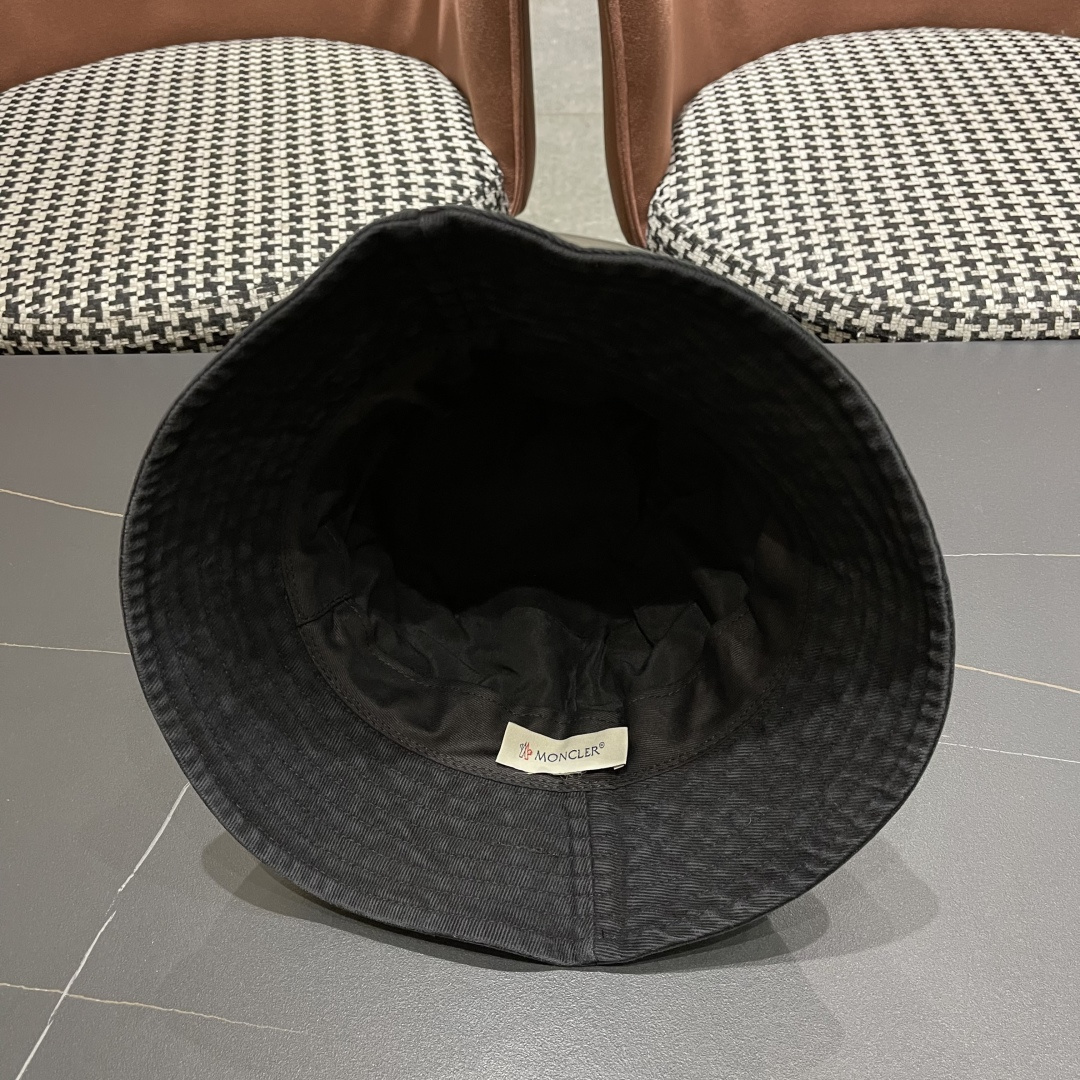  Moncler蒙口做旧复古洗水2025新款秋款渔夫帽，经典流行款，质量超赞，