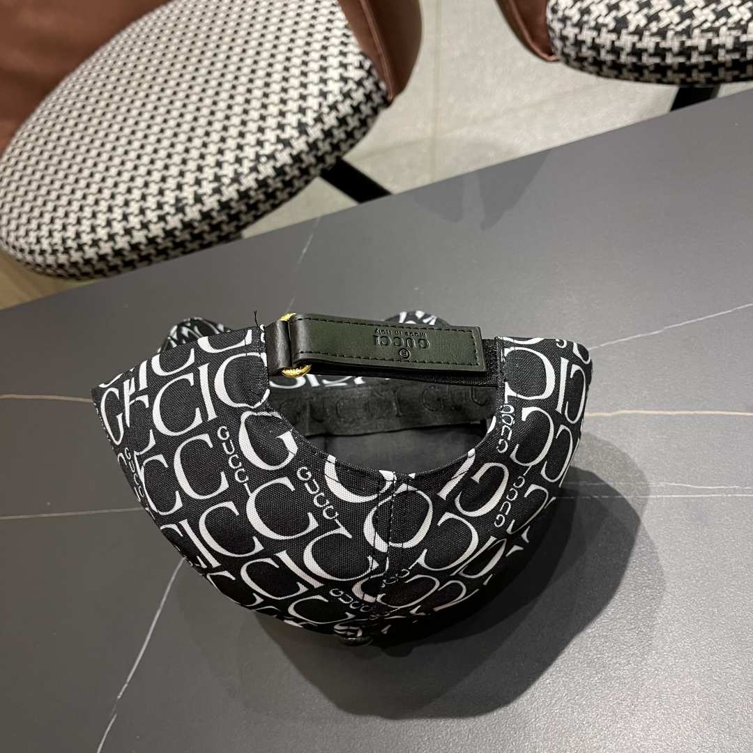  Gucci(古奇)新款原单棒球帽，11开模订制细节可媲美专柜，原版帆质量超赞！帅男靓女首选，时尚百搭。