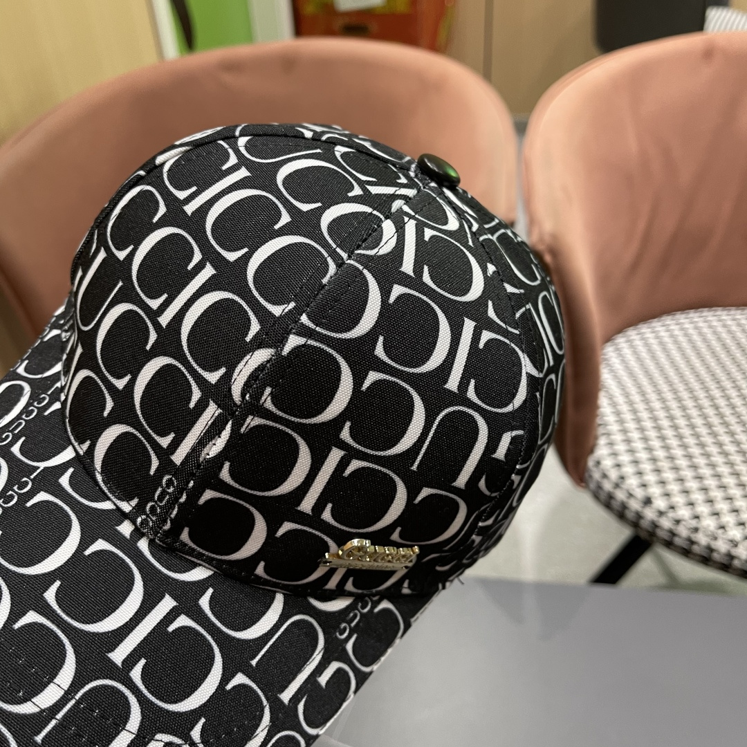  Gucci(古奇)新款原单棒球帽，11开模订制细节可媲美专柜，原版帆质量超赞！帅男靓女首选，时尚百搭。