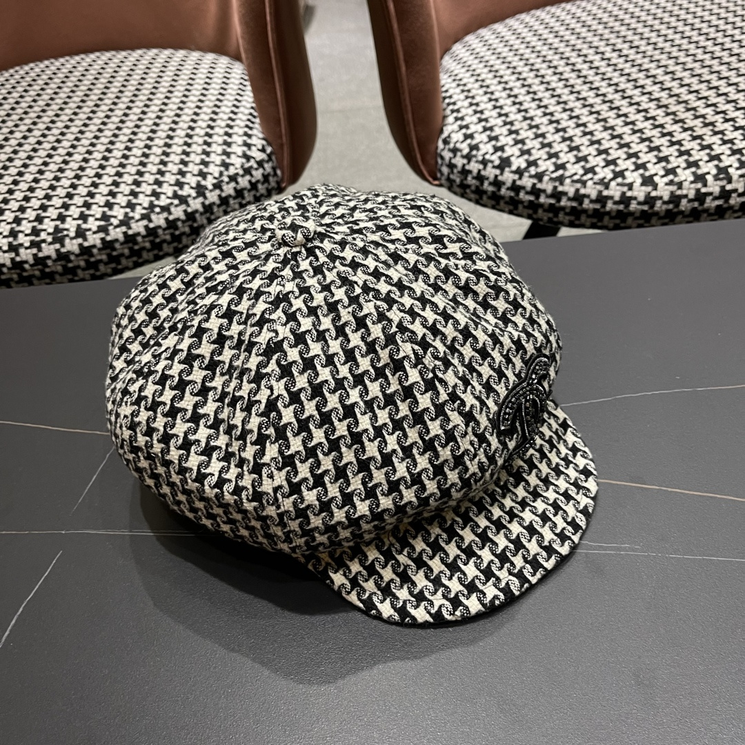  香奈儿 千鸟格云朵八角帽子女时尚秋冬复古英伦画家帽
韩版时尚百搭贝雷帽