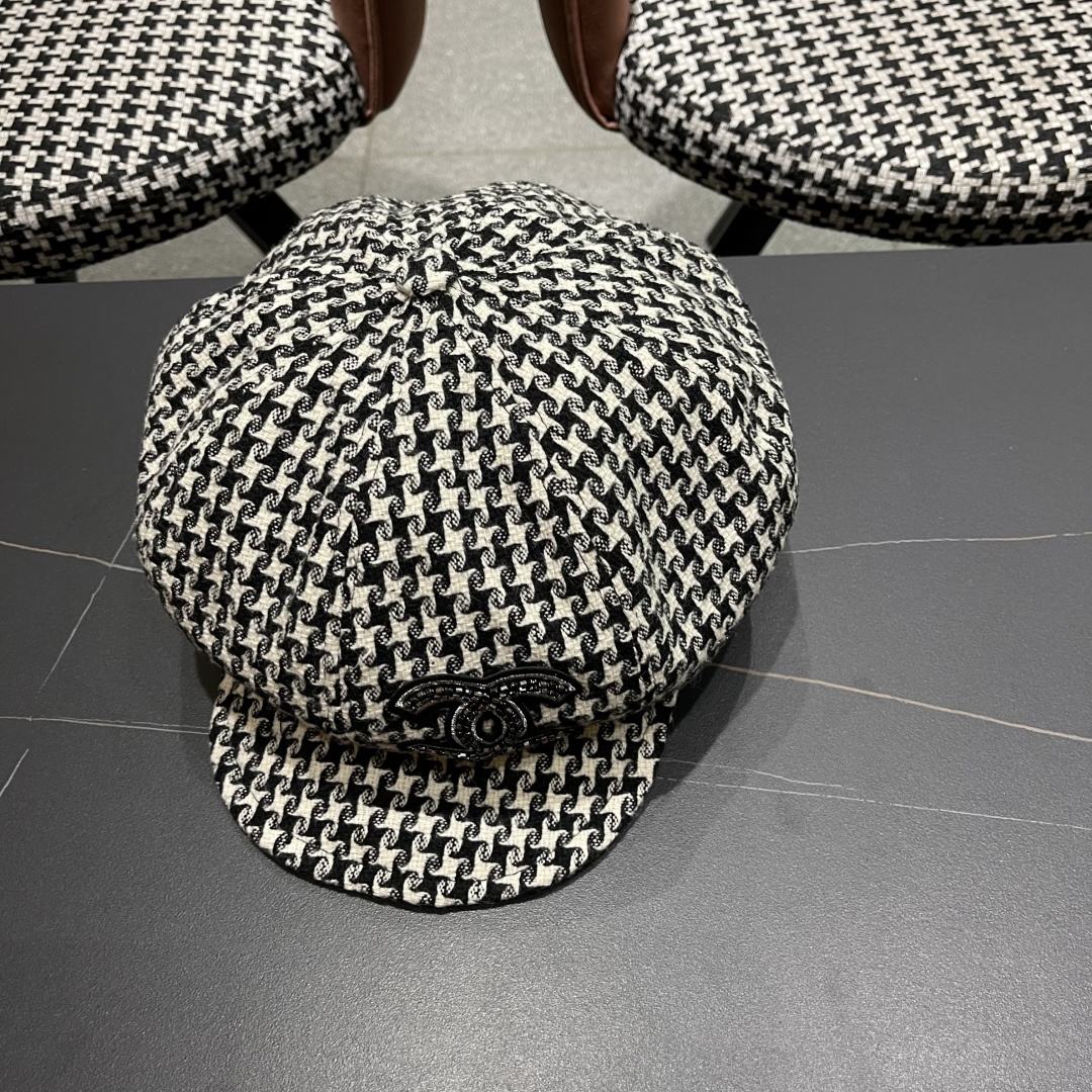  香奈儿 千鸟格云朵八角帽子女时尚秋冬复古英伦画家帽
韩版时尚百搭贝雷帽