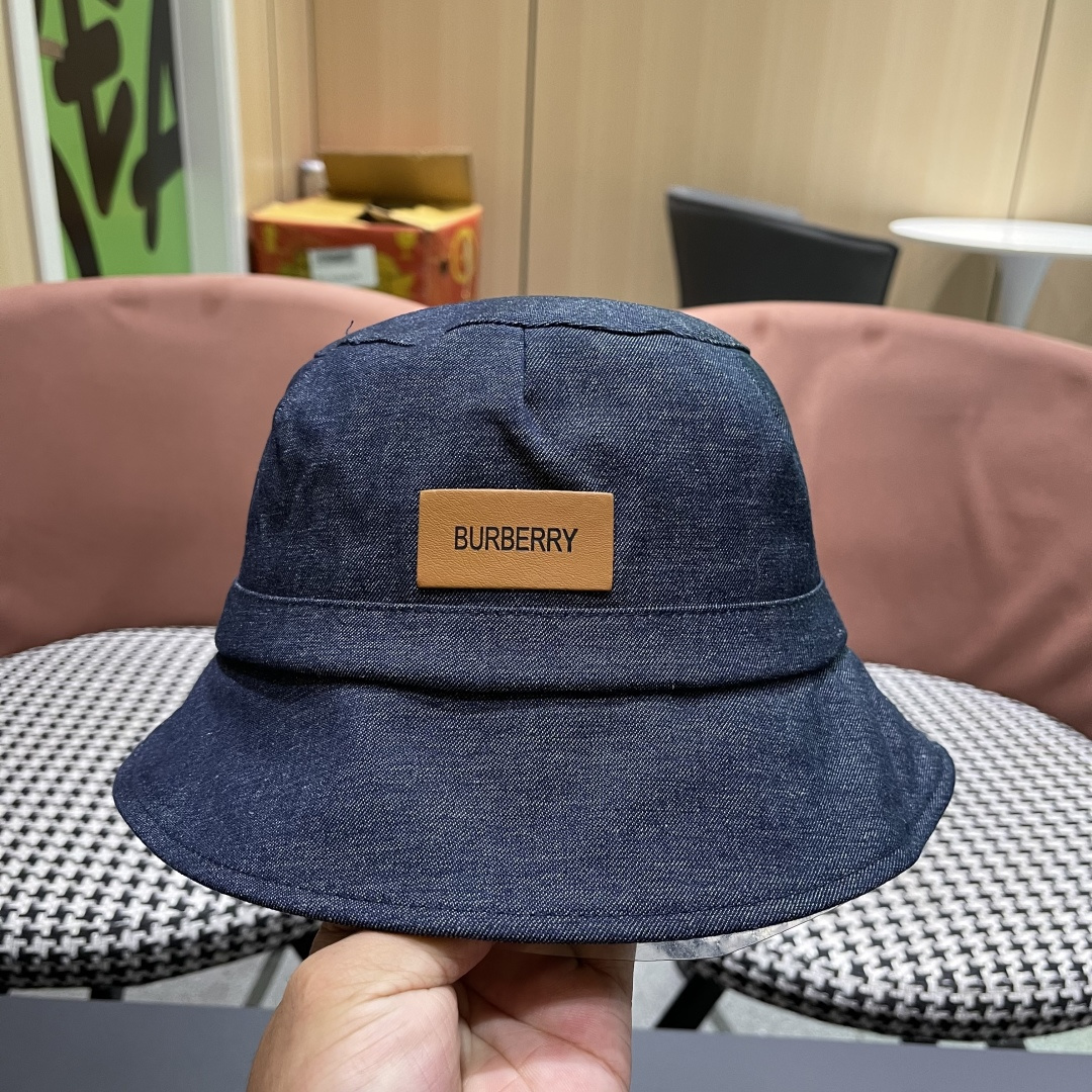  Burberry巴宝莉渔夫帽，2025早秋渔夫帽大牌高级十感足！简约尚时风