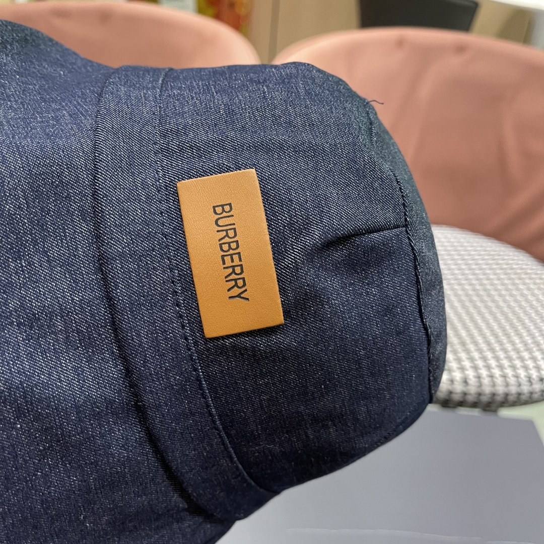  Burberry巴宝莉渔夫帽，2025早秋渔夫帽大牌高级十感足！简约尚时风