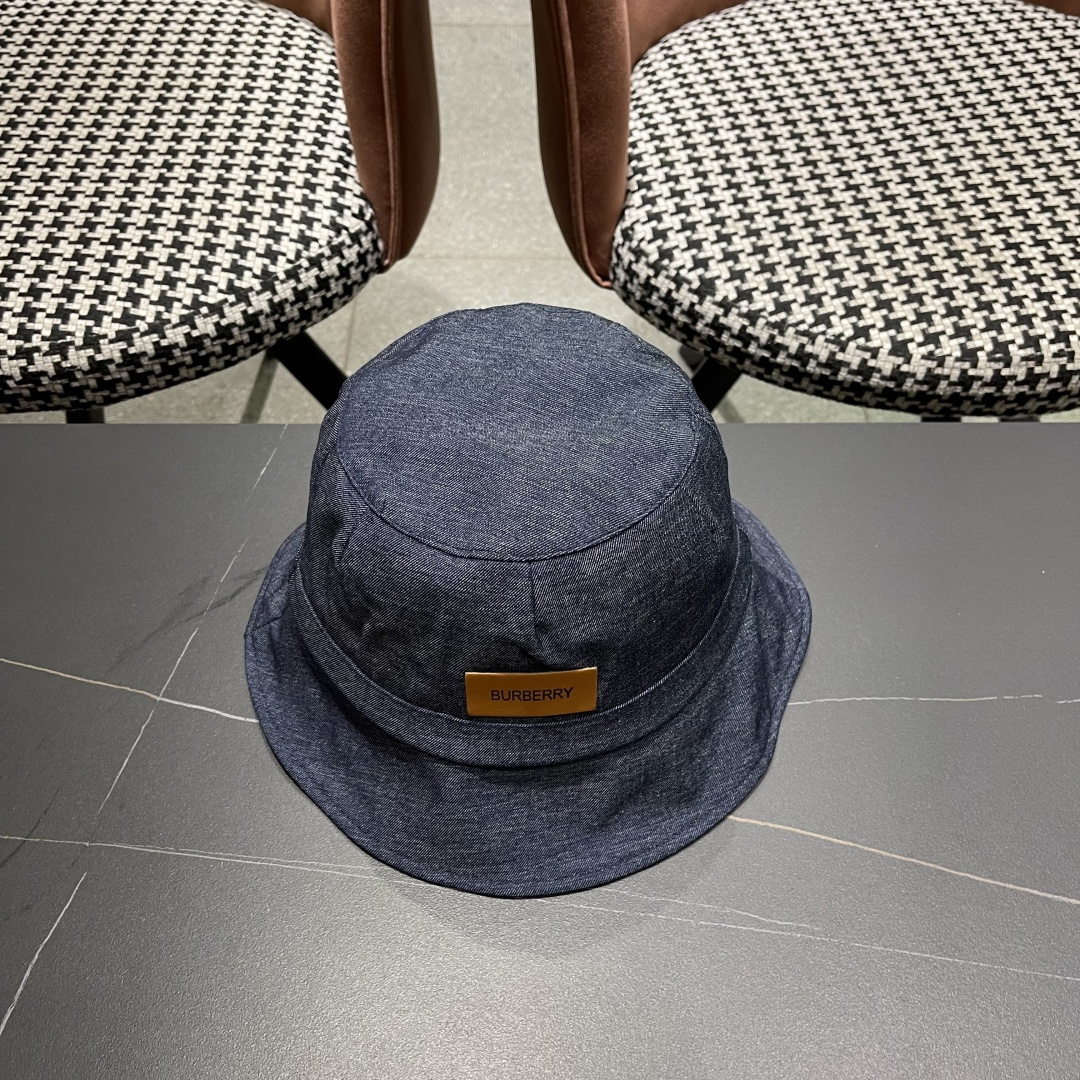  Burberry巴宝莉渔夫帽，2025早秋渔夫帽大牌高级十感足！简约尚时风