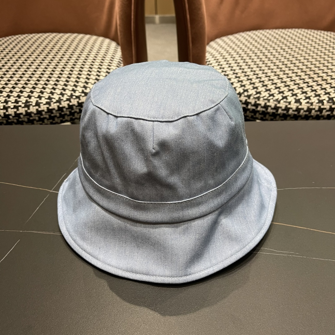  Burberry巴宝莉渔夫帽，2025早秋渔夫帽大牌高级十感足！简约尚时风