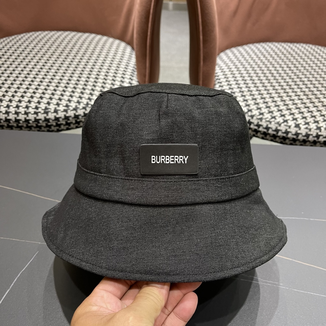  Burberry巴宝莉渔夫帽，2025早秋渔夫帽大牌高级十感足！简约尚时风