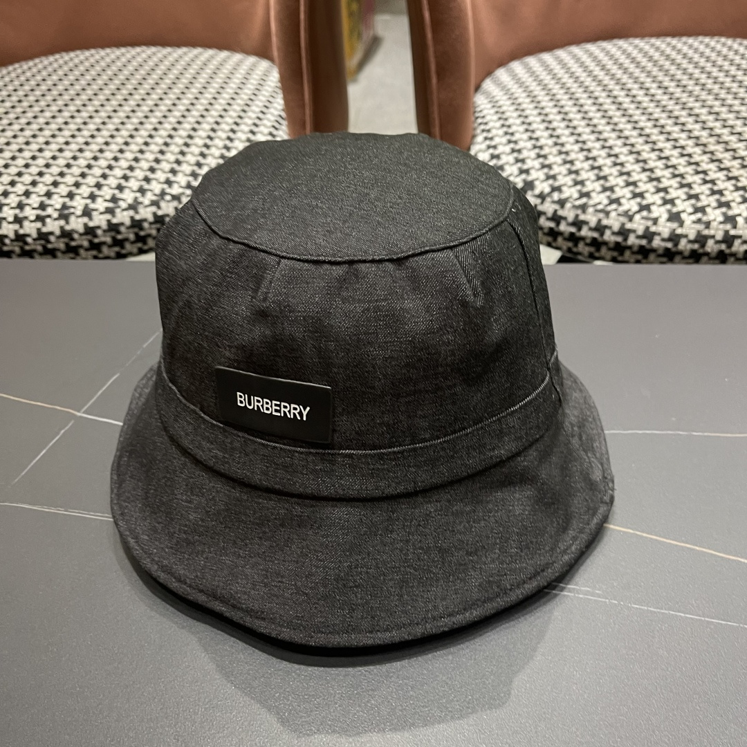  Burberry巴宝莉渔夫帽，2025早秋渔夫帽大牌高级十感足！简约尚时风