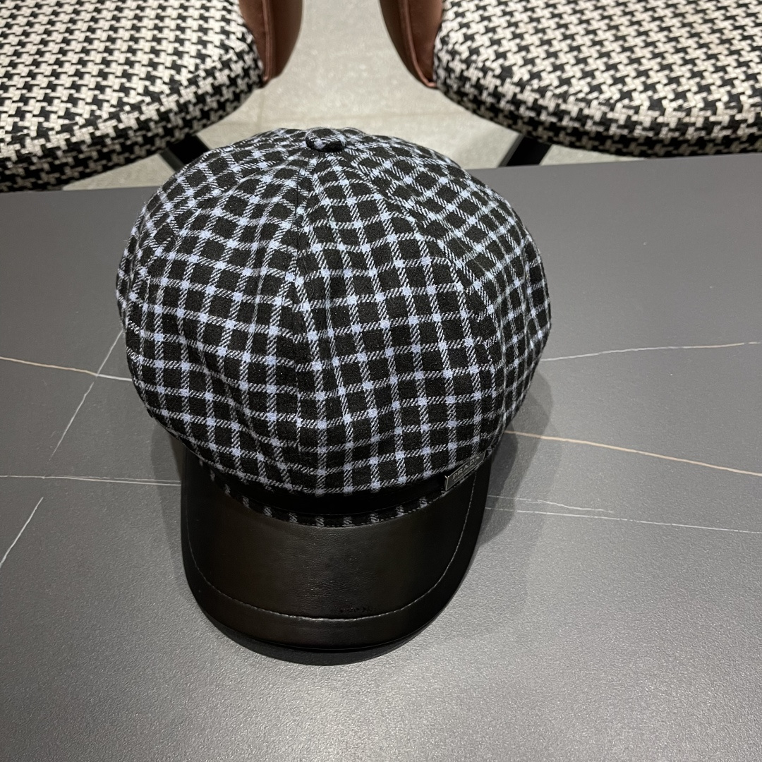  普拉达 2025 新款韩版格纹贝雷帽女春秋百搭显脸小
休闲画家帽潮八角帽
