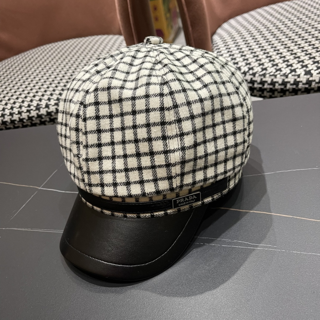  普拉达 2025 新款韩版格纹贝雷帽女春秋百搭显脸小
休闲画家帽潮八角帽