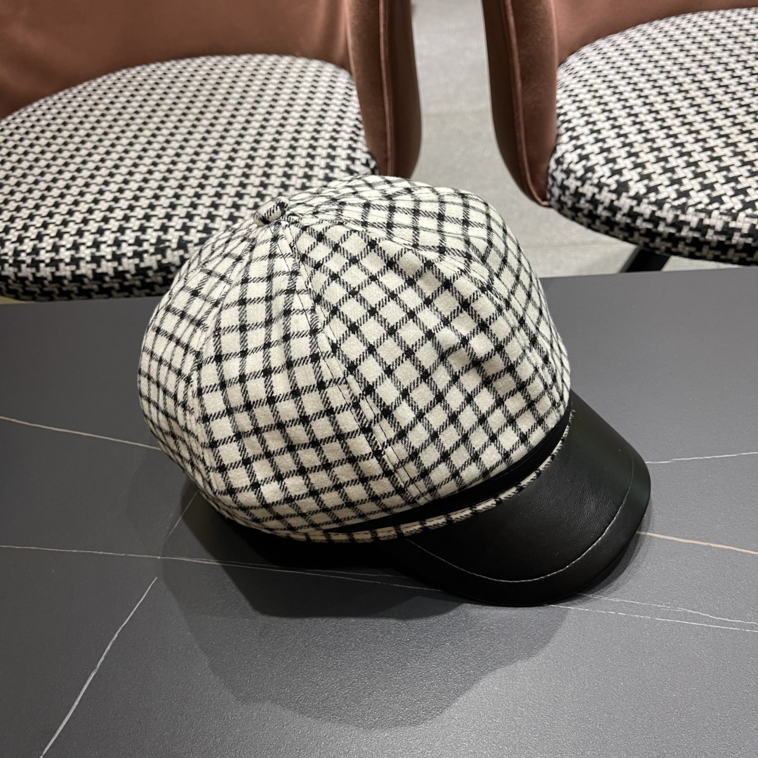  普拉达 2025 新款韩版格纹贝雷帽女春秋百搭显脸小
休闲画家帽潮八角帽