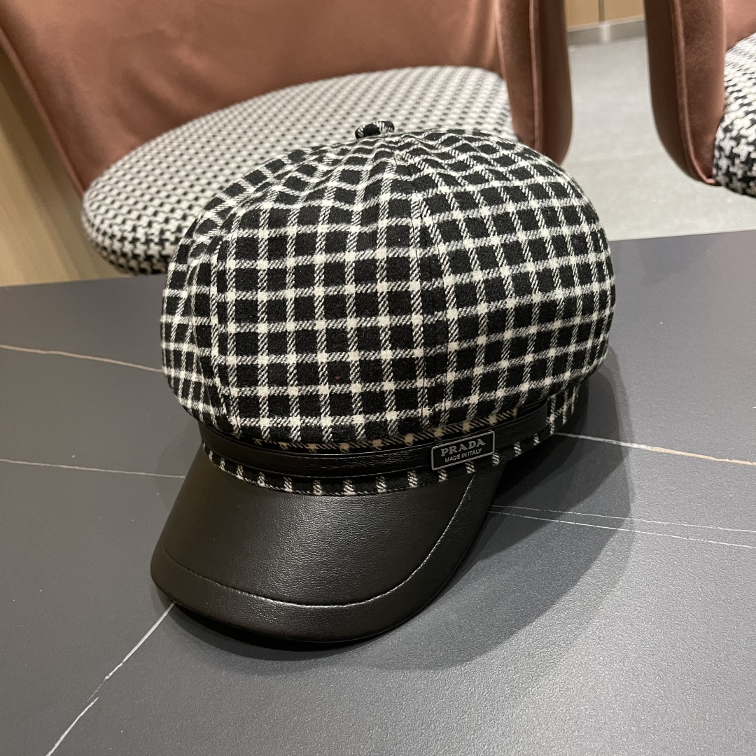  普拉达 2025 新款韩版格纹贝雷帽女春秋百搭显脸小
休闲画家帽潮八角帽