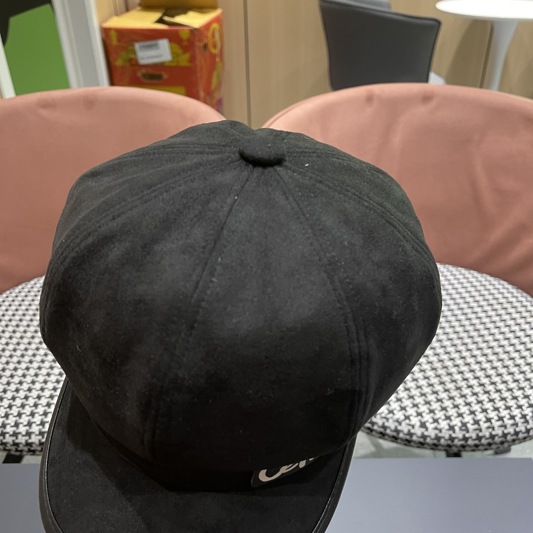  赛琳 2025春秋新款毛呢八角帽子女韩版时尚鸭
舌贝雷帽显脸小文艺画家帽甜美