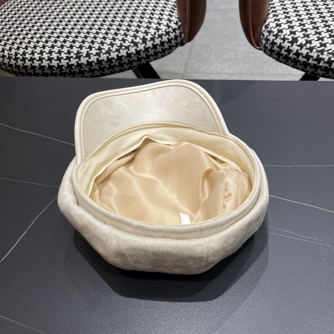  赛琳 2025春秋新款毛呢八角帽子女韩版时尚鸭
舌贝雷帽显脸小文艺画家帽甜美