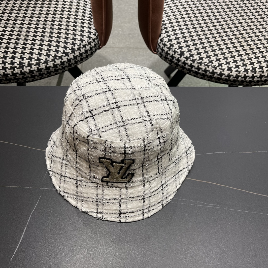  Lv路易威登 2025年新款小标格纹渔夫帽子女春秋时尚遮阳
盆帽可折叠气质显脸小