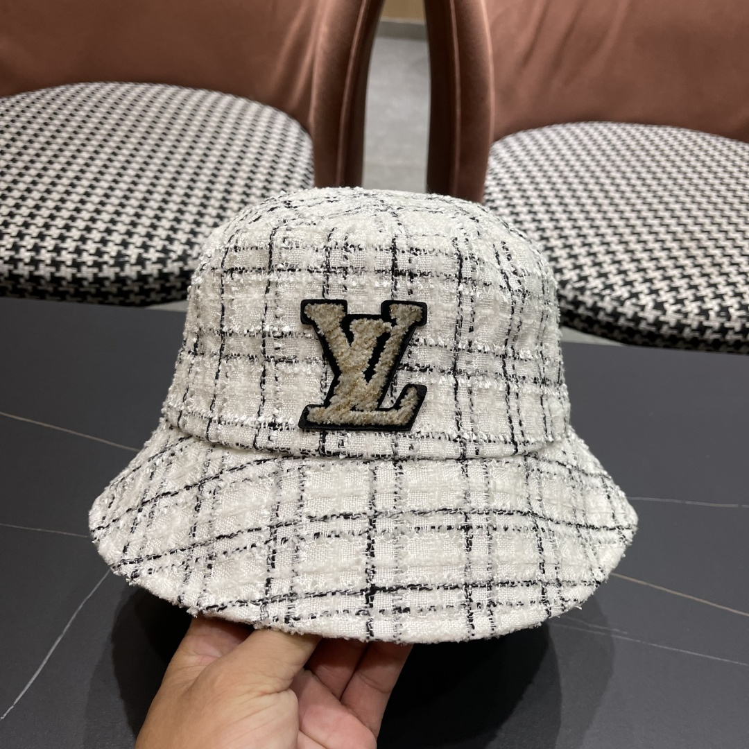  Lv路易威登 2025年新款小标格纹渔夫帽子女春秋时尚遮阳
盆帽可折叠气质显脸小