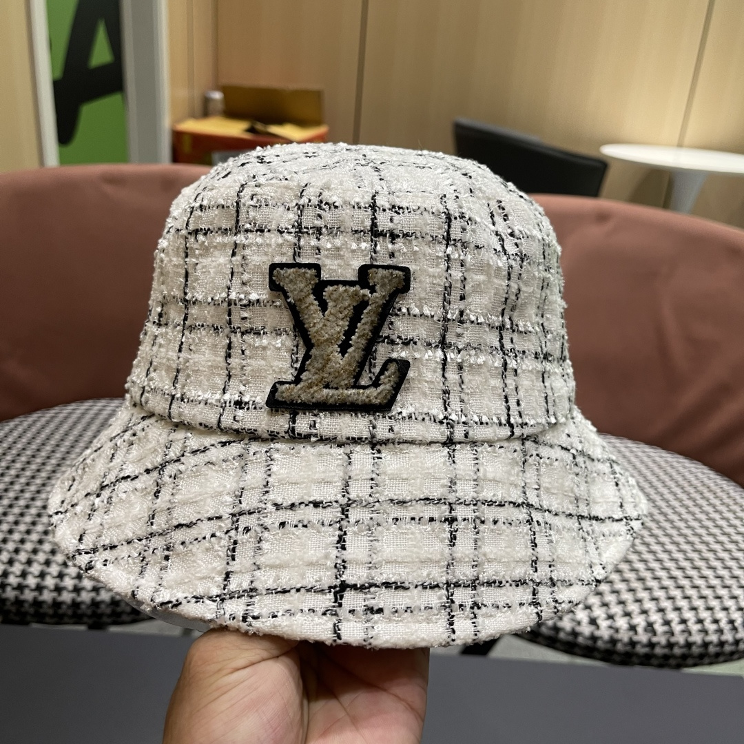  Lv路易威登 2025年新款小标格纹渔夫帽子女春秋时尚遮阳
盆帽可折叠气质显脸小