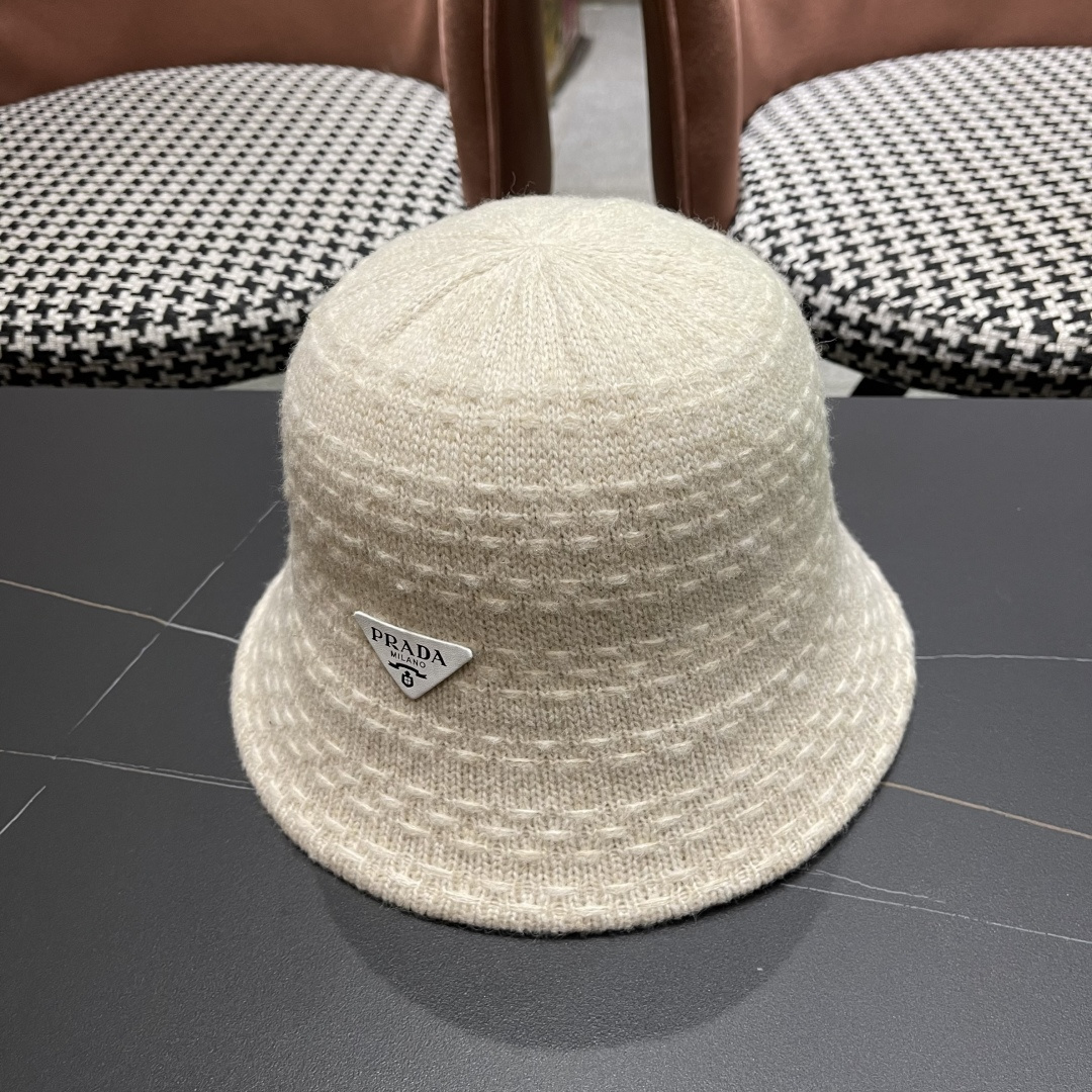 普拉达 日系针织渔夫帽子女春秋编织盆帽韩版潮百
搭遮脸洋气品脸小水桶帽