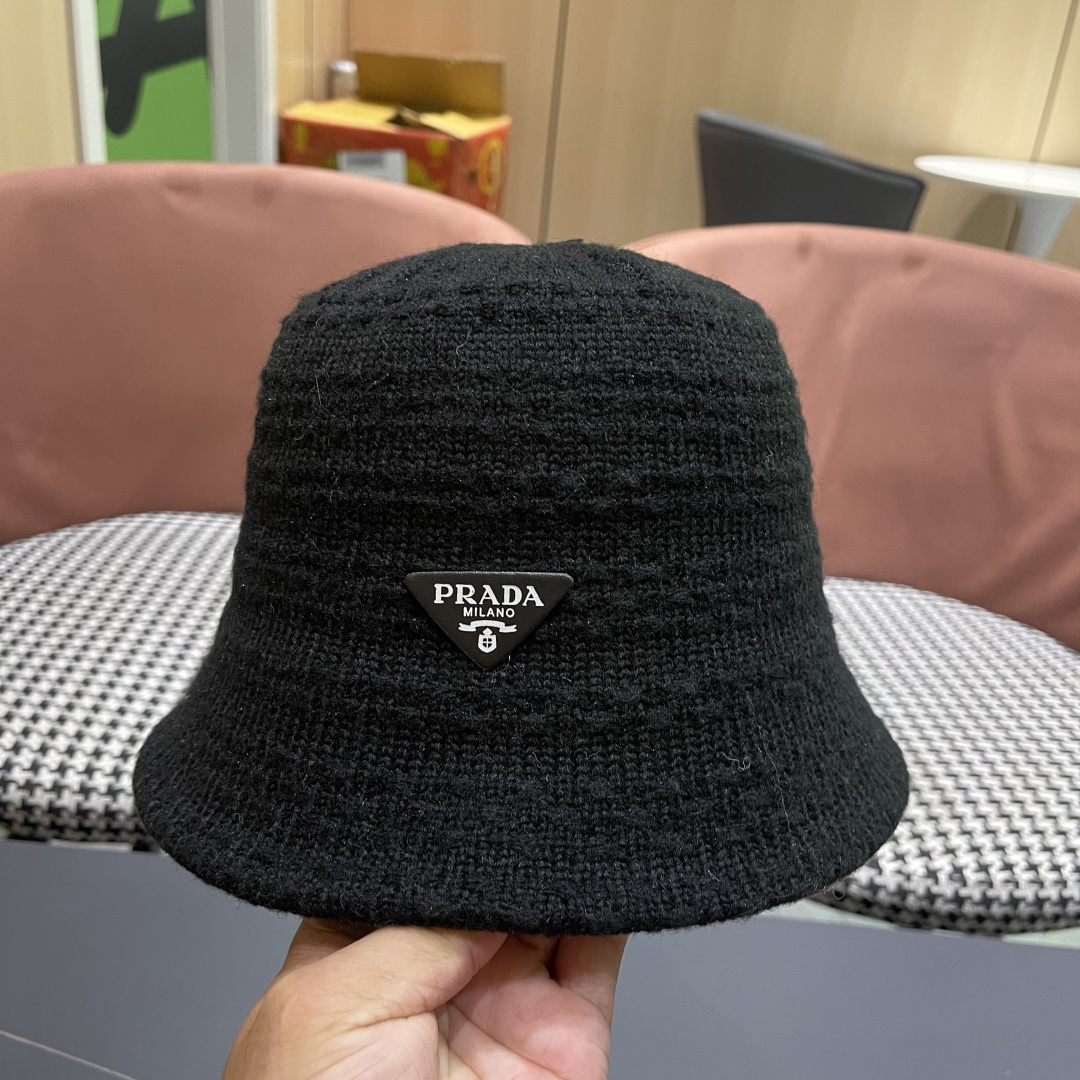 普拉达 日系针织渔夫帽子女春秋编织盆帽韩版潮百
搭遮脸洋气品脸小水桶帽