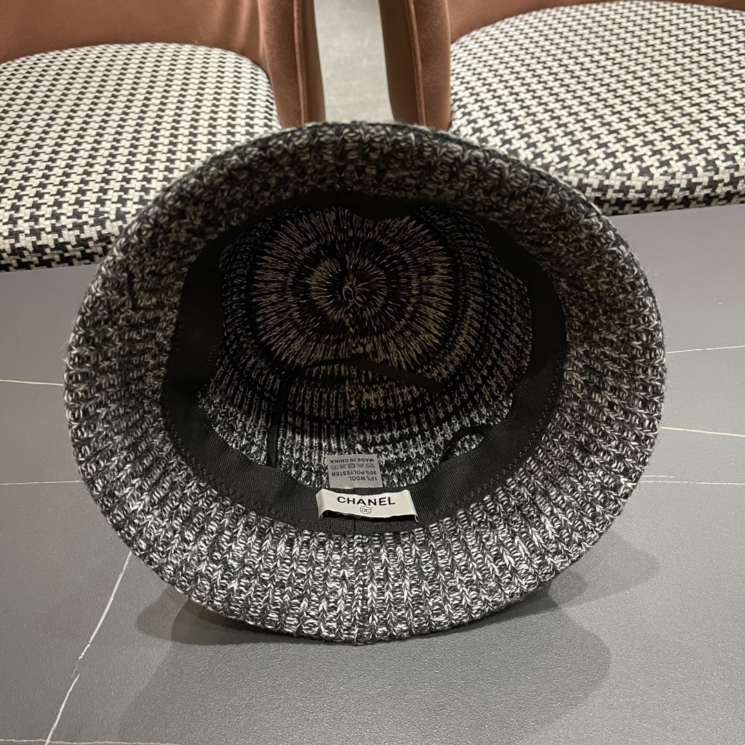  香奈儿 2025混色针织简约新款渔夫帽女士春季气
质百搭防晒水桶帽遮阳盆帽子潮