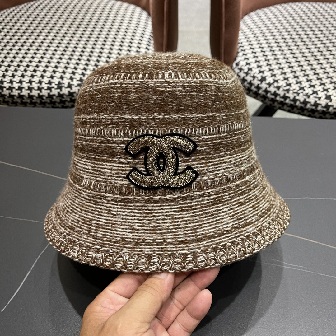  香奈儿 2025混色针织简约新款渔夫帽女士春季气
质百搭防晒水桶帽遮阳盆帽子潮