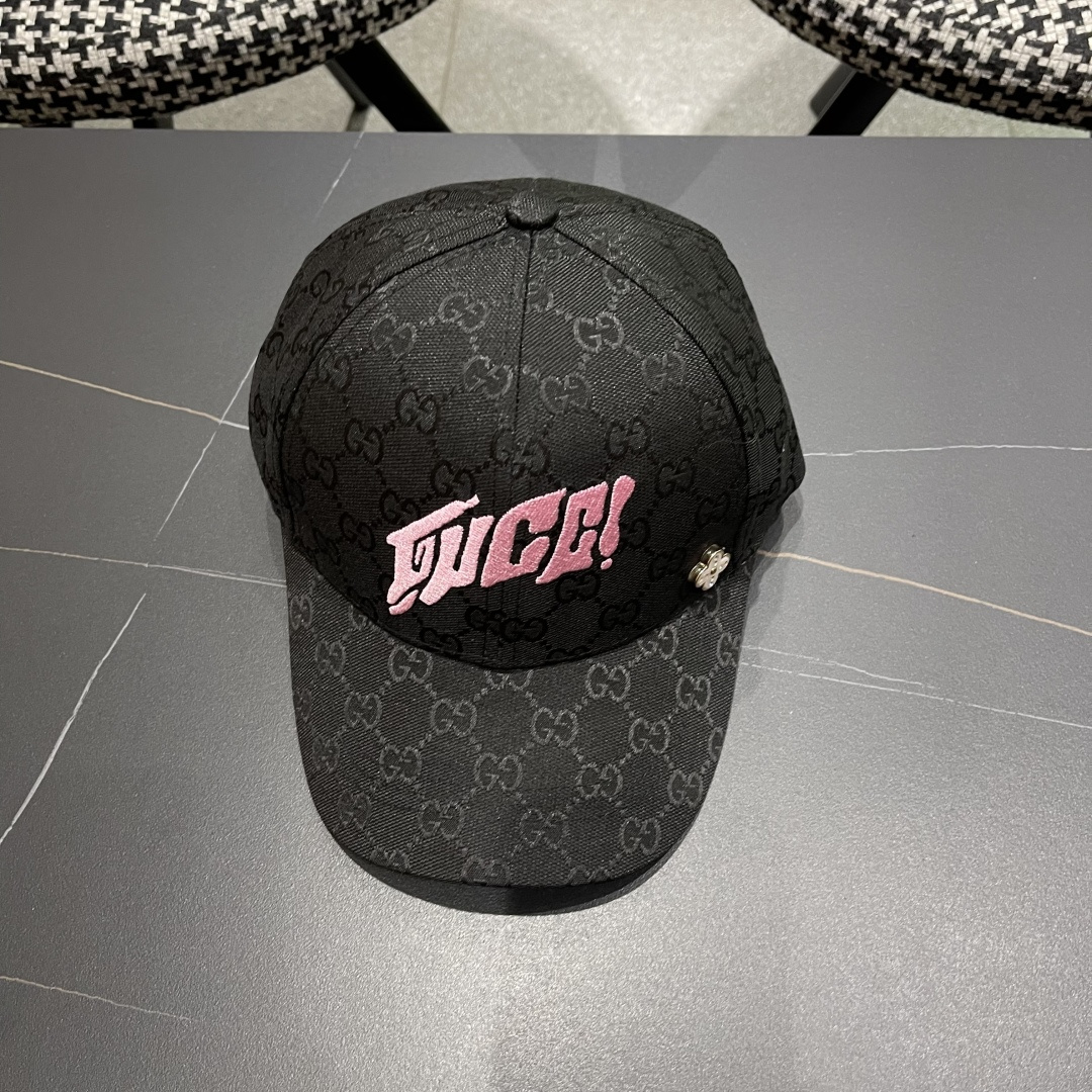  Gucci古奇新款原单棒球帽， 蛇年限定款，专柜11开模订制，完美对花，原版帆布面料，轻盈透气！基础头