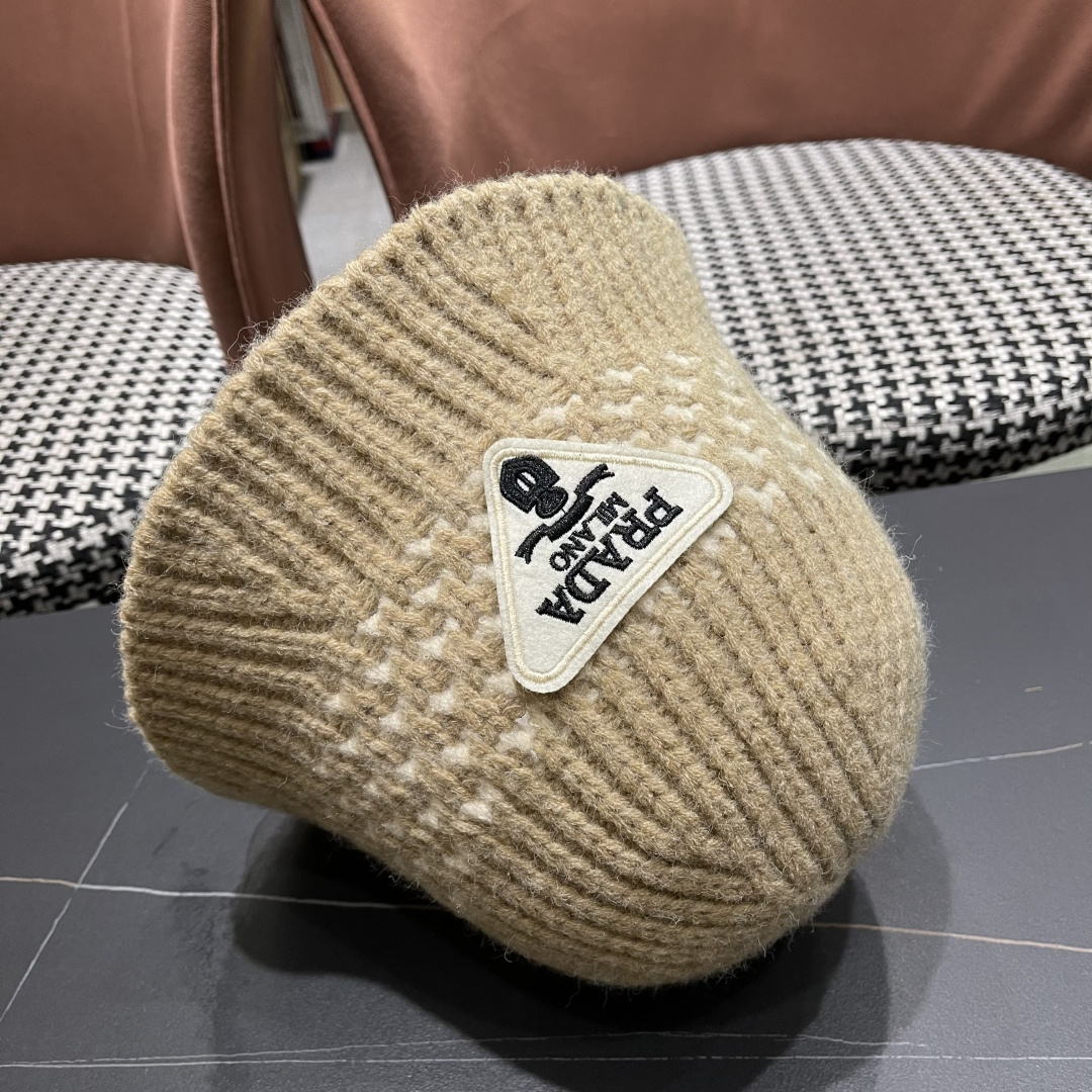  普拉达 日系纯色针织镂空渔夫帽子女秋冬季2025新款盆帽
