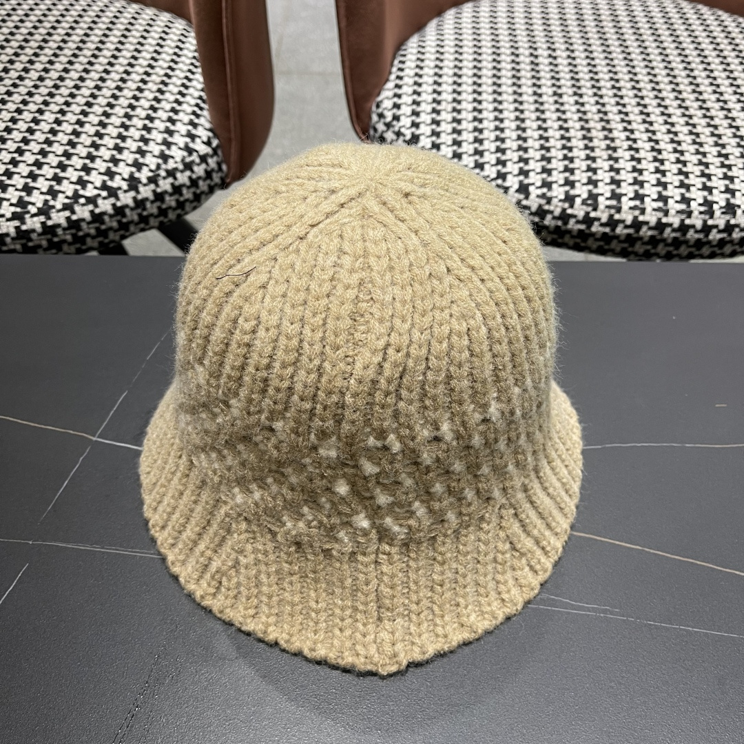  普拉达 日系纯色针织镂空渔夫帽子女秋冬季2025新款盆帽